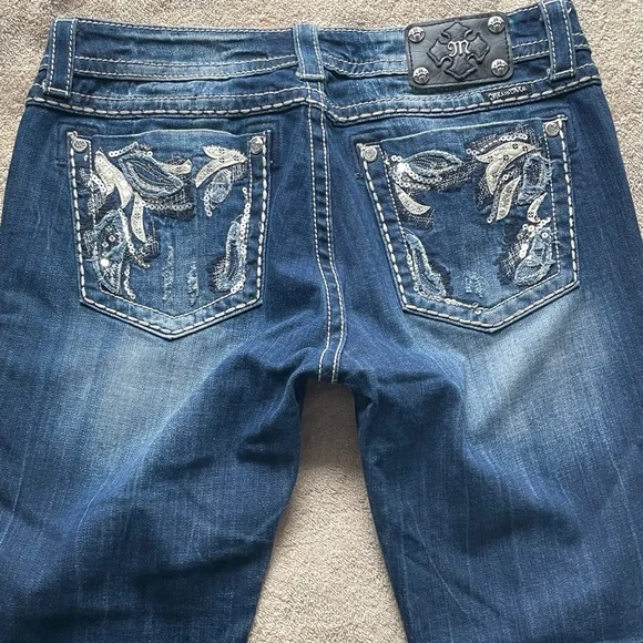 Miss Me 31 Blue Embellished Capris - Picture 11 of 13